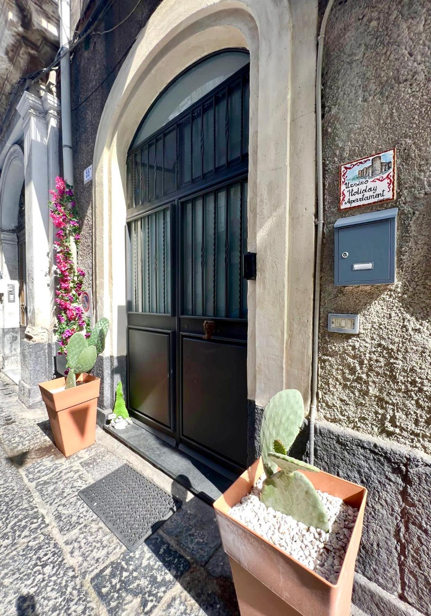 Ursino Holiday Apartment CTA Exterior foto